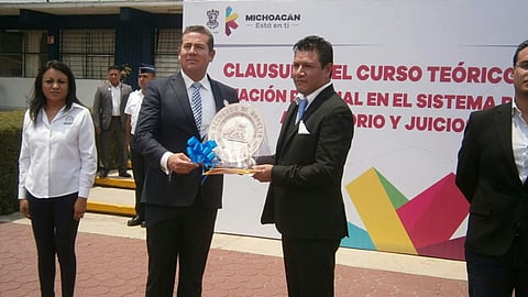 J. Antonio Bernal Bustamante, reconoció la impartición de alto nivel por parte del instructor certificado y ponente Jorge Iván Gutiérrez Guerrero (Foto: Cortesía)