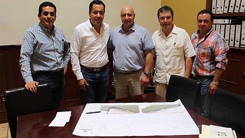 Anuncian construcción de centro comercial de autoservicio en Zitácuaro