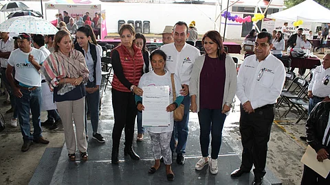 Se entregaron sillas de ruedas, cunas, despensas, medicamentos preventivos, y se brindó atención psicológica y asesoría legal (Foto: Cortesía)