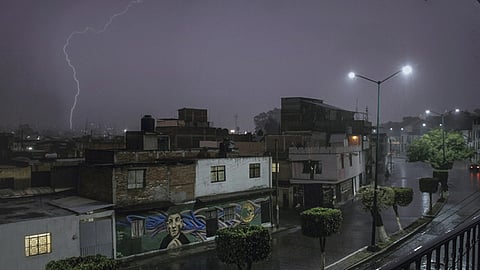 Para el fin de semana se prevén más aguaceros en la capital del estado (Foto: ACG)