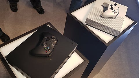 Microsoft presenta su nueva consola Xbox One X