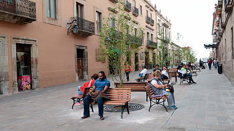 Diariamente miles de personas usan el mobiliario y caminan por las calles peatonalizadas (Foto: Cortesía)