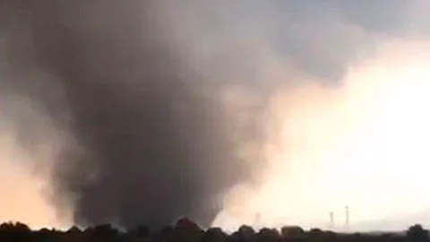 El fenómeno se formó alrededor de las 16:00 horas