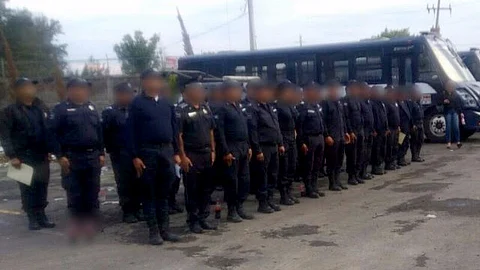 Los policías, así como el director de Seguridad Pública municipal, fueron sujetos a estas diligencias (Foto: Cortesía)