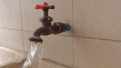 El costo promedio es de 36 pesos por metro cúbico al mes, señala (Foto: Archivo)