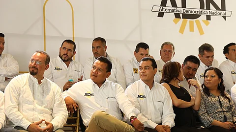 La propuesta del Frente Amplio Democrático no significa de ninguna manera una alianza exclusivamente con el PAN (Foto: ACG)