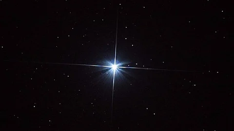 Científicos descubren la estrella más pequeña de la historia