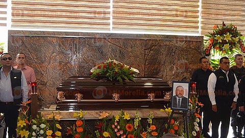 En el mausoleo Santa Cruz se reunieron elementos de las diferentes agrupaciones y oficinas de la PGJ