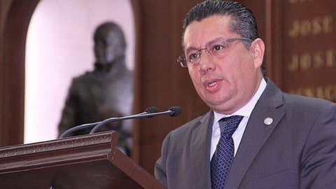 "Fue la Junta de Coordinación Política la que decidió detener la iniciativa para que no llegara al pleno" (Foto Facebook: Eleazar Carrillo)