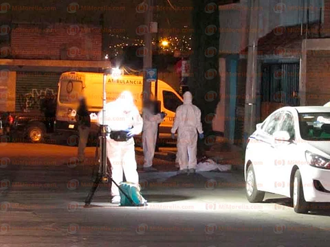 Acribillan a taxista en la colonia Lago 3 en Morelia