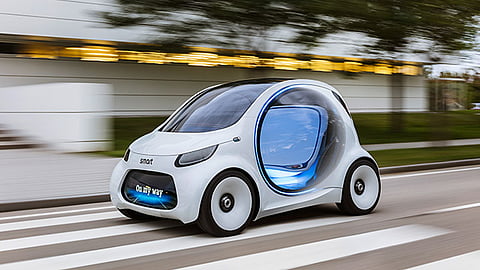 Smart Vision EQ fortwo, el pequeño coche que podremos ver en 13 años (Foto: Cortesía)