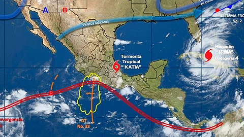 "Katia" se degradó durante la madrugada de este sábado a tormenta tropical (Imagen: Cortesía)