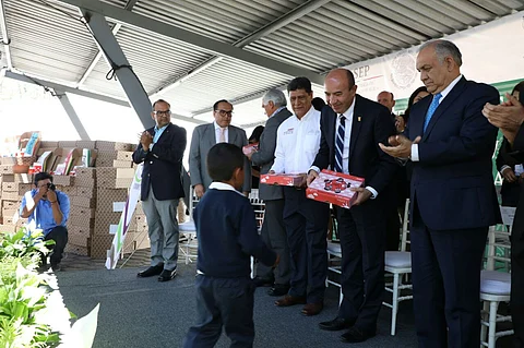 Autoridades educativas realizaron la entrega de útiles escolares para educación inicial y básica (Foto cortesía)
