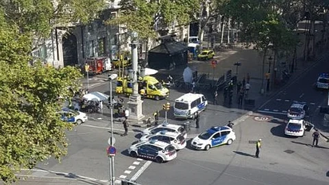 El ataque mató a 16 personas y aún hay 24 hospitalizados (Foto: @NuevaAlerta)
