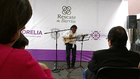 Los habitantes de esa zona habitacional y asistentes disfrutaron de música, crónicas y una verbena popular (Foto cortesía)