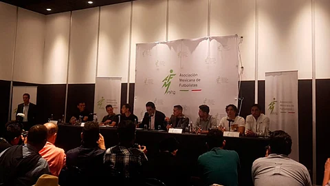 Jugadores presentan la Asociación Mexicana de Futbolistas