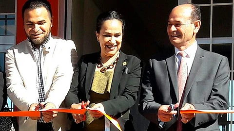 Inauguran y supervisan obras por casi 5 mdp en dos planteles del CECyTEM