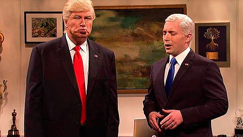 Alec Baldwin fue el encargado de interpretar a Donald Trump (Foto: @AllAccessMex)