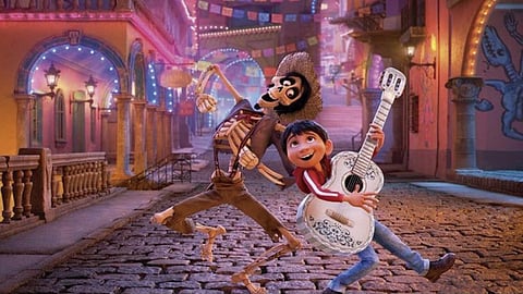 La película de Disney-Pixar, está inspirada en la cultura y tradiciones mexicanas (Foto: @pixarcoco)