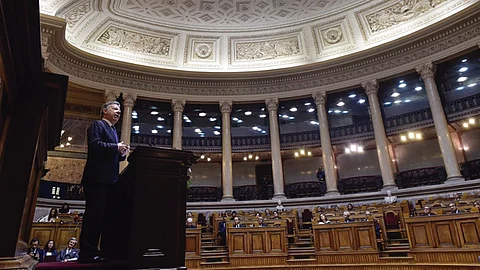 Las FARC ahora es un movimiento político que defiende sus ideas sobre la democracia, dijo Santos (Foto: @JuanManSantos)