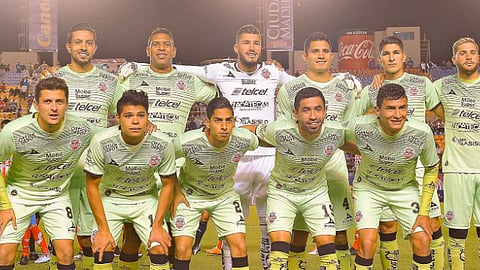 Jugadores de Mineros entrenan al ritmo de “Payaso del Rodeo”