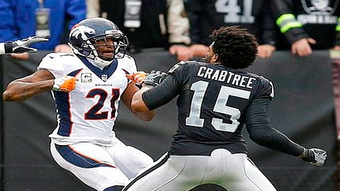 Jugadores de fútbol americano se agarran a golpes en pleno partido