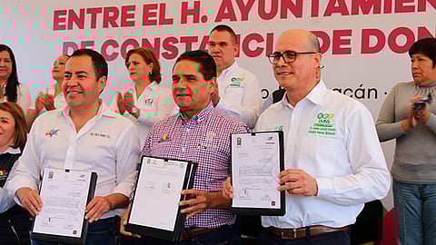 El gobernador michoacano busca convertir a Zitácuaro en un centro turístico atractivo para la gente de la zona (Foto: Cortesía)