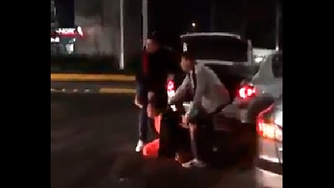 Los agresores huyeron (Foto: captura de video)