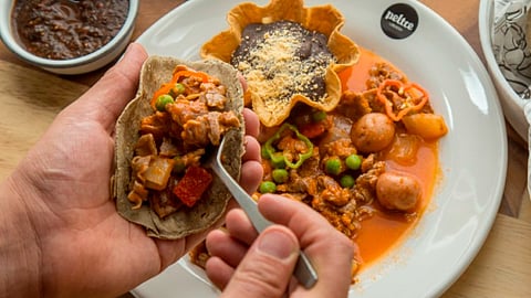 Con lo que se desperdicia de comida, podrían comer hasta siete millones de mexicanos en pobreza extrema (Foto: @Peltre_DO)