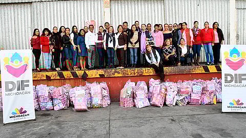 Gobierno del estado entregó 50 mil juguetes con motivo del Día de Reyes