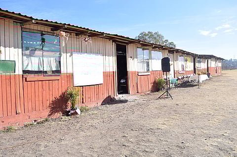 María Guadalupe Díaz Chagolla recordó que esta obra se suma a las 300 aulas “de palitos” dignificadas en lo que va de la actual administración (Foto: Cortesía)