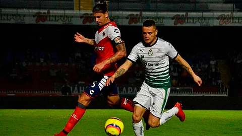 Le arrebatan triunfo a Veracruz en el último minuto