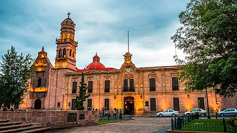 La sede será el aula 1 de la División de Estudios de Posgrado de la Facultad de Derecho (Foto Facebook: Fotos de Morelia de Carlos Cárdenas)