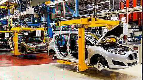 Las armadores que más se han visto afectadas por dichos bloqueos son General Motors, Ford, Honda, FCA y Kia (Foto: Ilustrativa/@olr_logis)