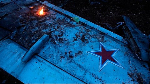 El avión logró ser derribado gracias a un sistema de defensa aérea portátil que poseen los terroristas (Foto: @MarquesdCaceres)