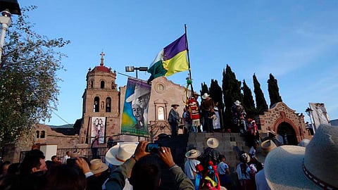 Desde ayer la Secretaría de Gobierno instaló una mesa de diálogo (Foto Facebook: Nahuatzen)