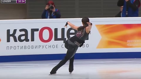 Patinadora húngara emociona en Pyeongchang 2018 con canciones de AC/DC