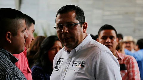 reiteró que no aceptará imposiciones ni acuerdos por debajo de la mesa que violenten sus derechos políticos (Foto: ACG)