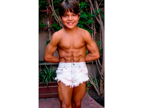 ¿Recuerda al niño más musculoso del mundo?, así luce ahora