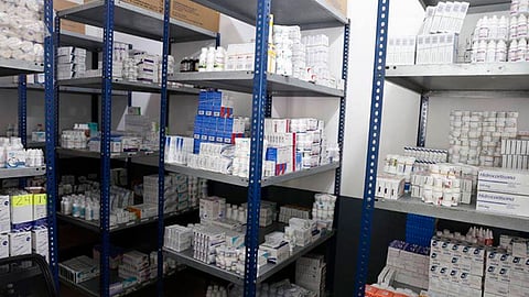 Cofepris autoriza venta de 69 lotes de medicamentos para atención psiquiátrica