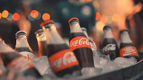 ¿Te sabe mejor la Coca Cola de vidrio?, científicos explican la razón