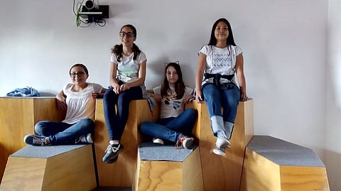 Talento local, niñas desarrollan app para prevenir embarazos adolescentes