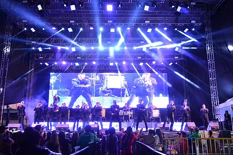 Inunda la Arrolladora Banda Limón con ritmo y alegría la Expo Fiesta