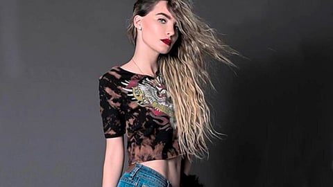 La foto escandalizó a los internautas que creyeron que tenía una relación con Lupillo Rivera (Foto Instagram: Belindapop)