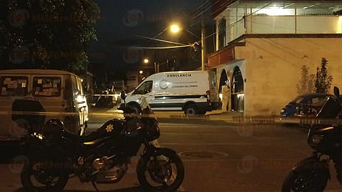 La mujer, María I., de 65 años, fue hallada durante la tarde-noche de este jueves, ella yacía en el interior del hogar marcado con el 124 de la calle Tingüindín (Foto: RED 113)