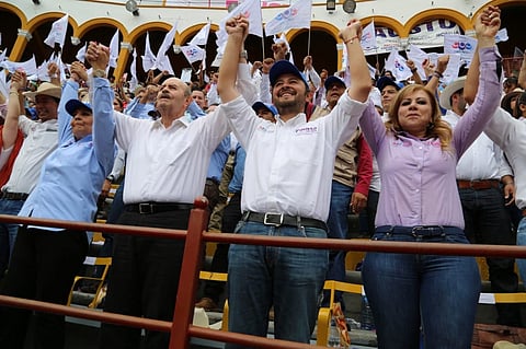 El abanderado del PES a la presidencia de Morelia realizó un evento ante más de 10 mil simpatizantes en la Monumental Plaza de Toros (Foto: Cortesía)
