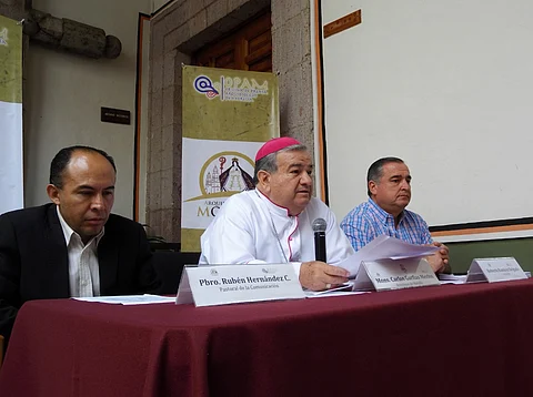 El representante de la Iglesia católica apeló a la recuperación de la familia como núcleo social (Foto: ACG)
