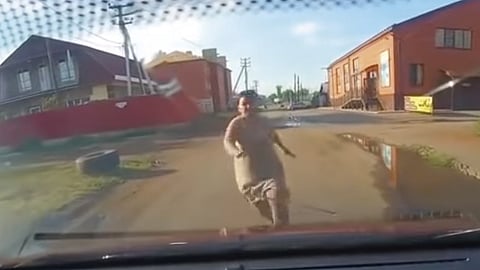 El conductor contaba con una cámara en el vehículo (Foto: captura de video)