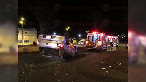 Un Volkswagen Gol se impactó contra la retaguardia de un Chevrolet Monza; a raíz de esto uno de los afectados sufrió traumatismo craneoencefálico y tuvo que ser internado de urgencia (Foto: RED 113)