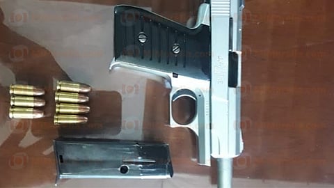 Detienen a 12, aseguran armas y autos robados en menos de 24 horas en Michoacán